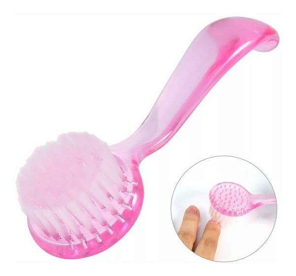 Ergonomic brush